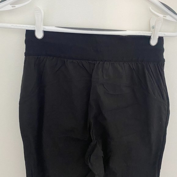 Black pin-stripe lulu joggers - Picture 3 of 6